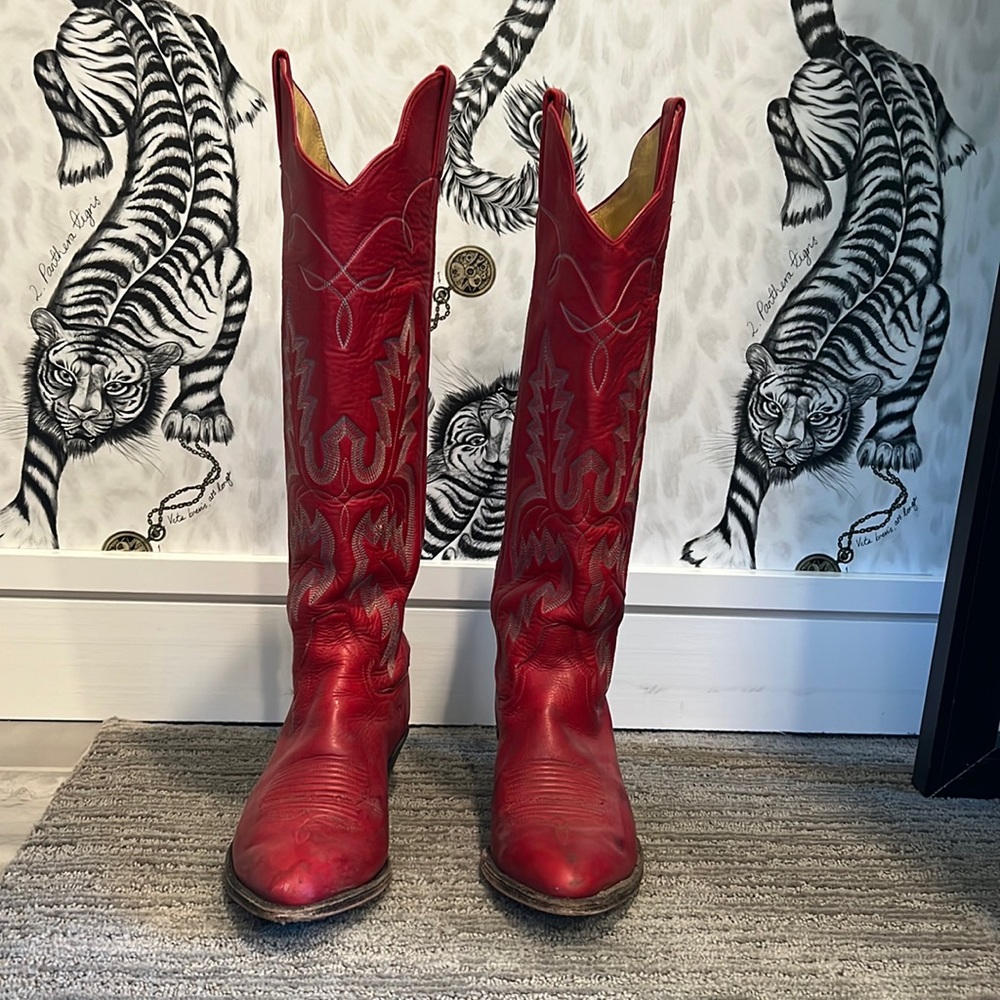 Vintage Sanders Red Western Boots